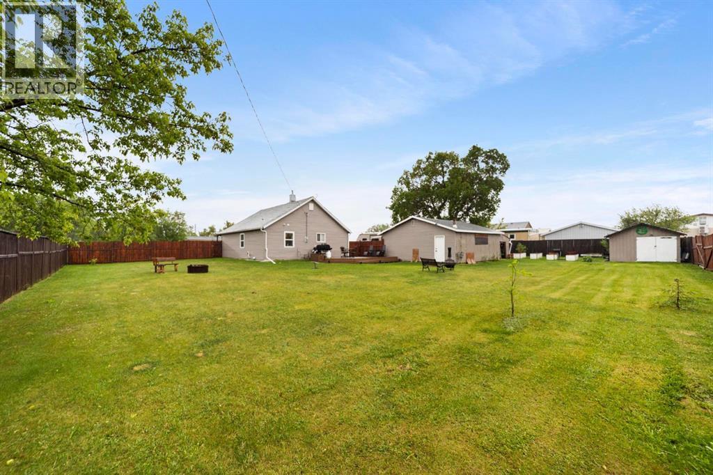 1014 Main Street, Ohaton, Alberta  T0B 3P0 - Photo 21 - A2314712