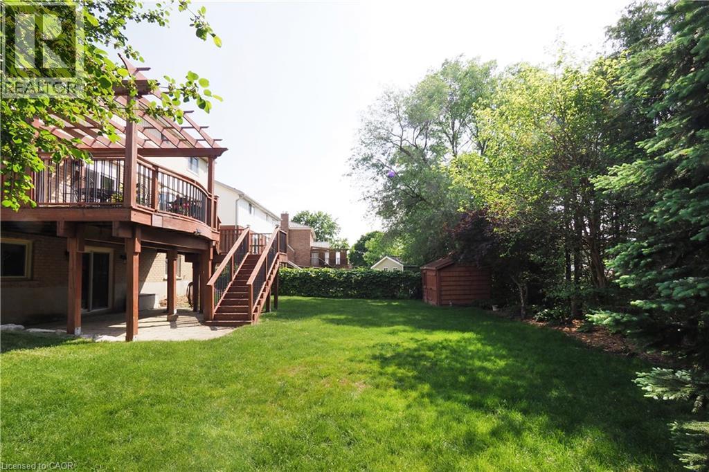 32 Notchwood Court, Kitchener, Ontario  N2A 3L6 - Photo 43 - 40838355