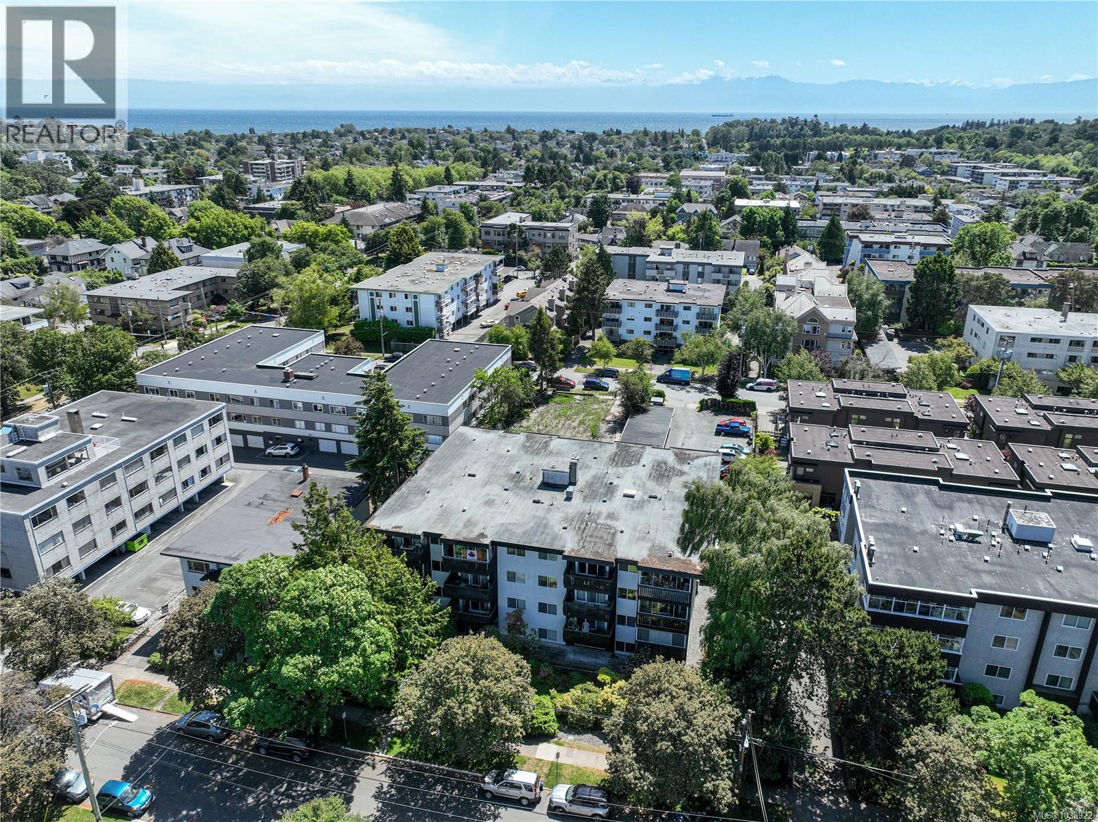 308 1035 Mcclure St, Victoria, British Columbia  V8V 3G1 - Photo 27 - 1038922