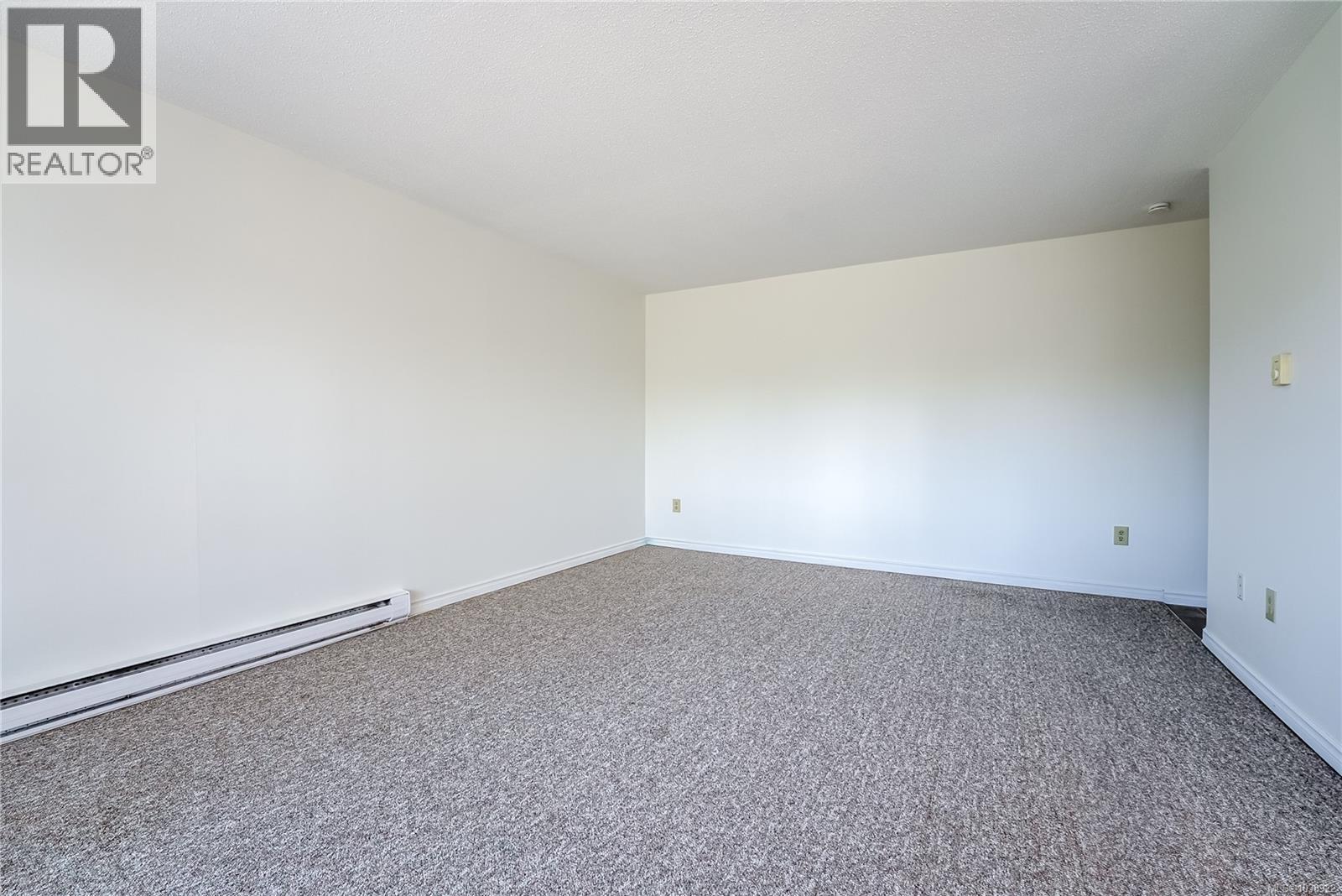 308 1035 Mcclure St, Victoria, British Columbia  V8V 3G1 - Photo 7 - 1038922