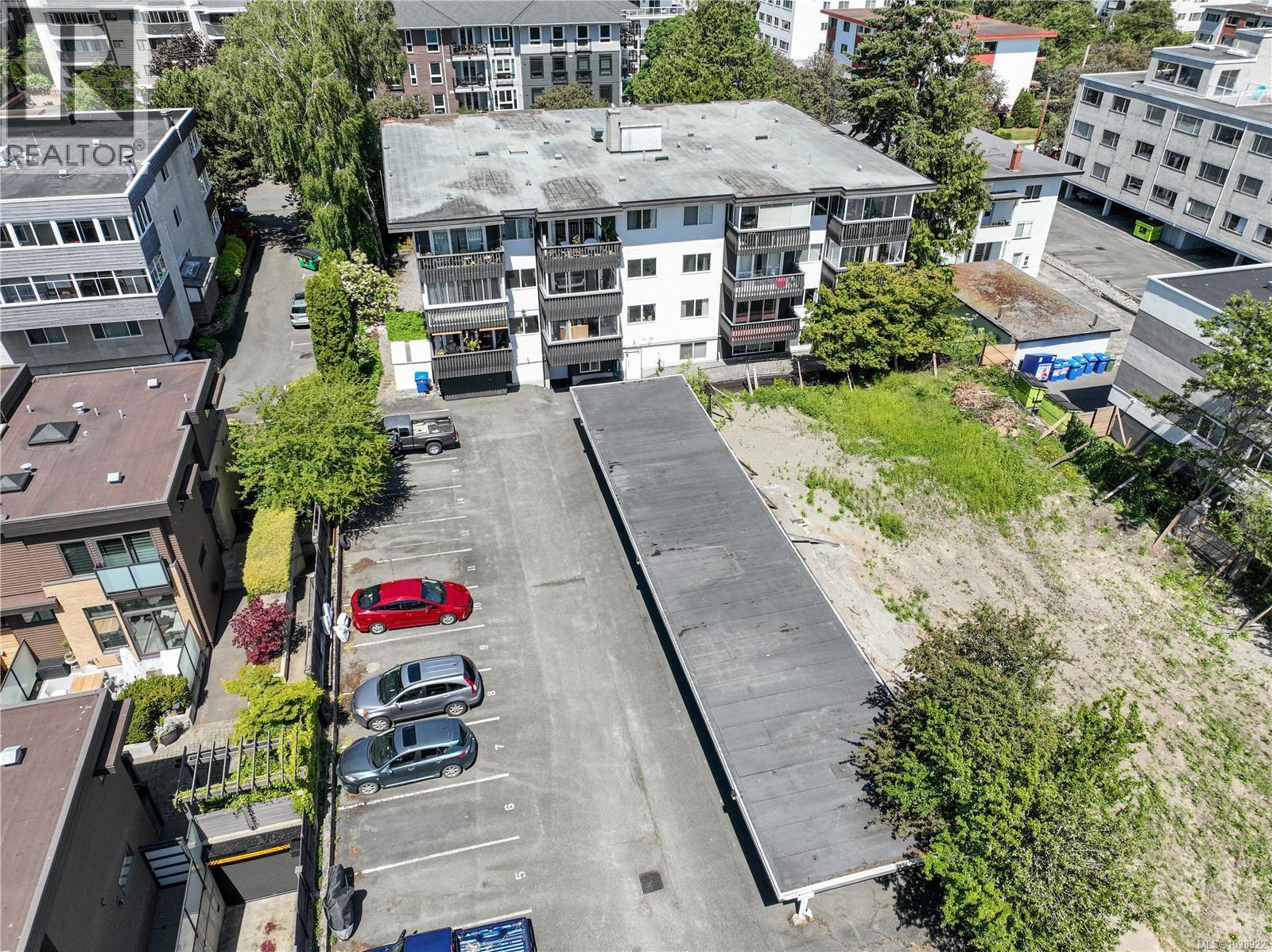 308 1035 Mcclure St, Victoria, British Columbia  V8V 3G1 - Photo 25 - 1038922