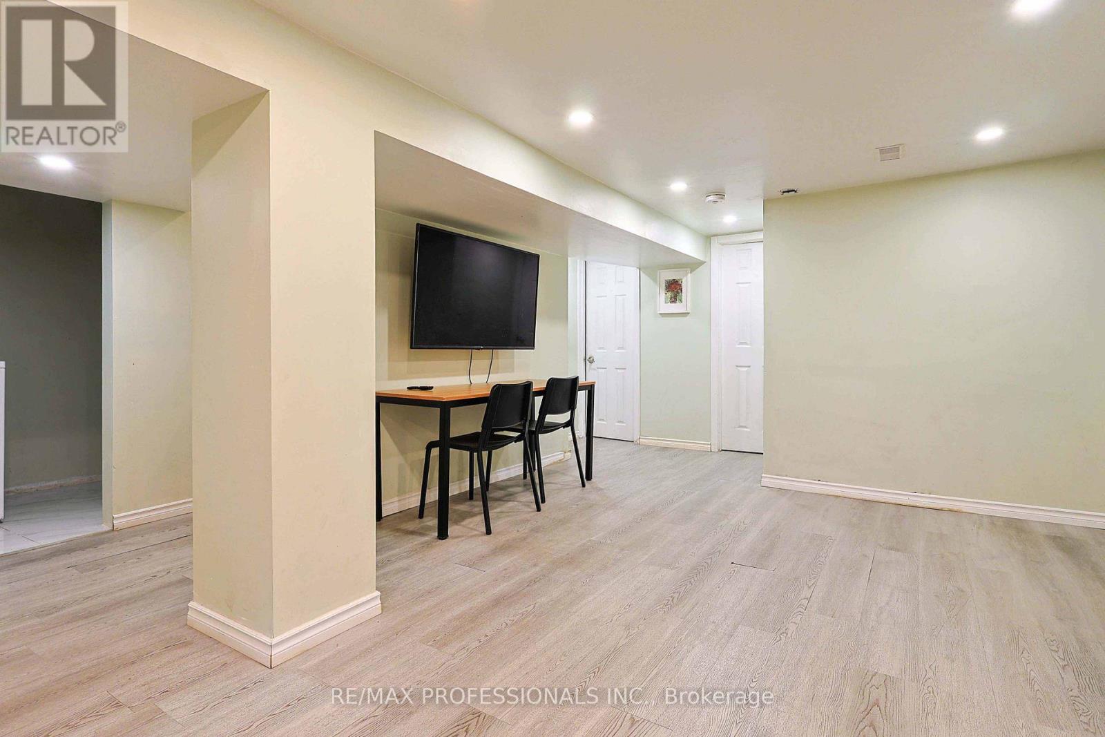 76 Macdonald Street, Toronto, Ontario  M8V 1Y4 - Photo 23 - W13426284