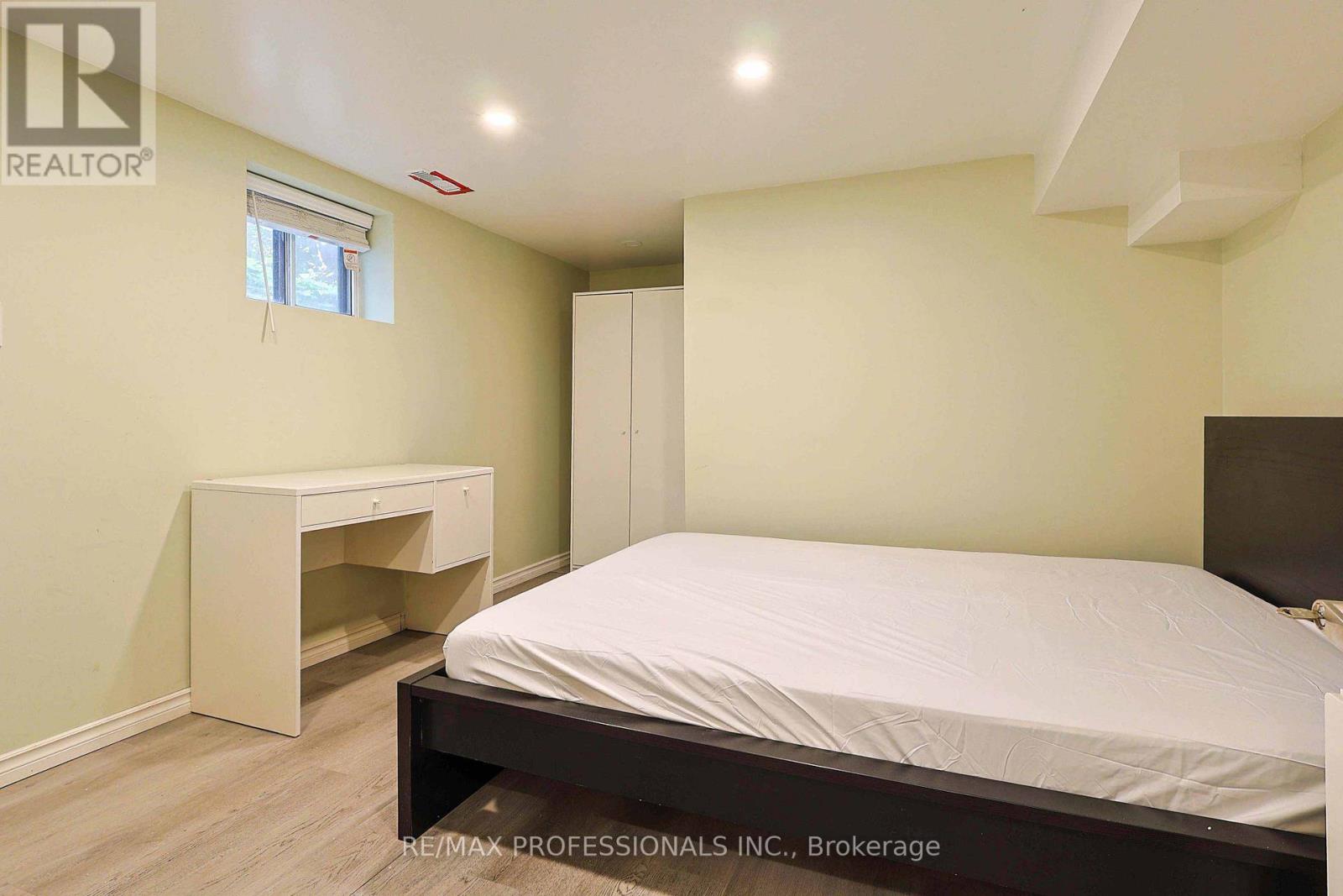 76 Macdonald Street, Toronto, Ontario  M8V 1Y4 - Photo 24 - W13426284