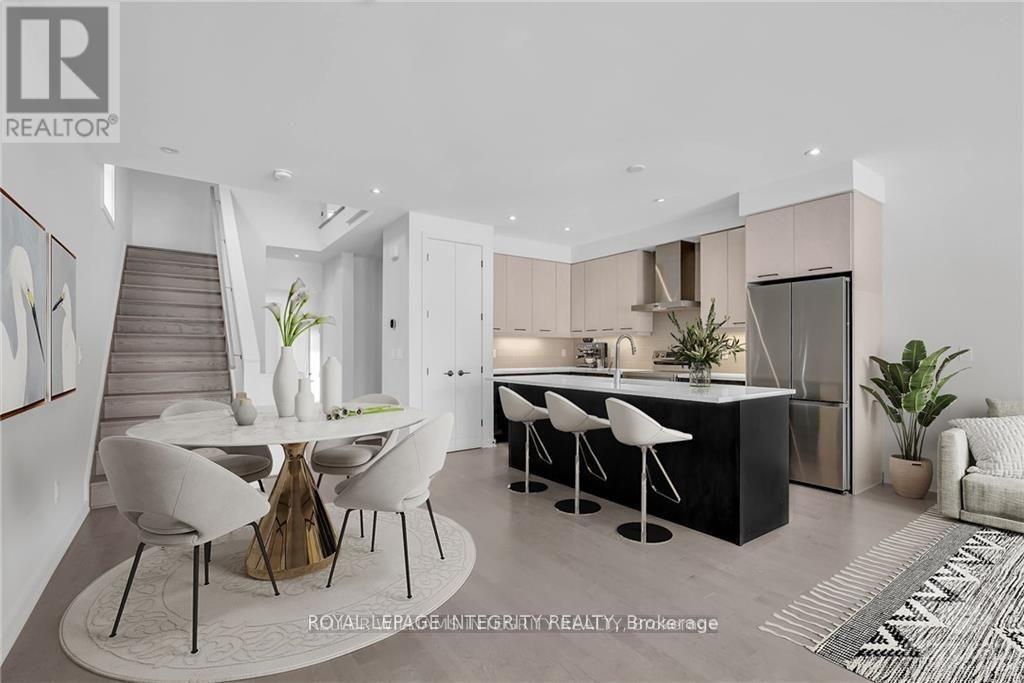 254 Shuttleworth Drive, Ottawa, Ontario  K1T 0T4 - Photo 8 - X13442664