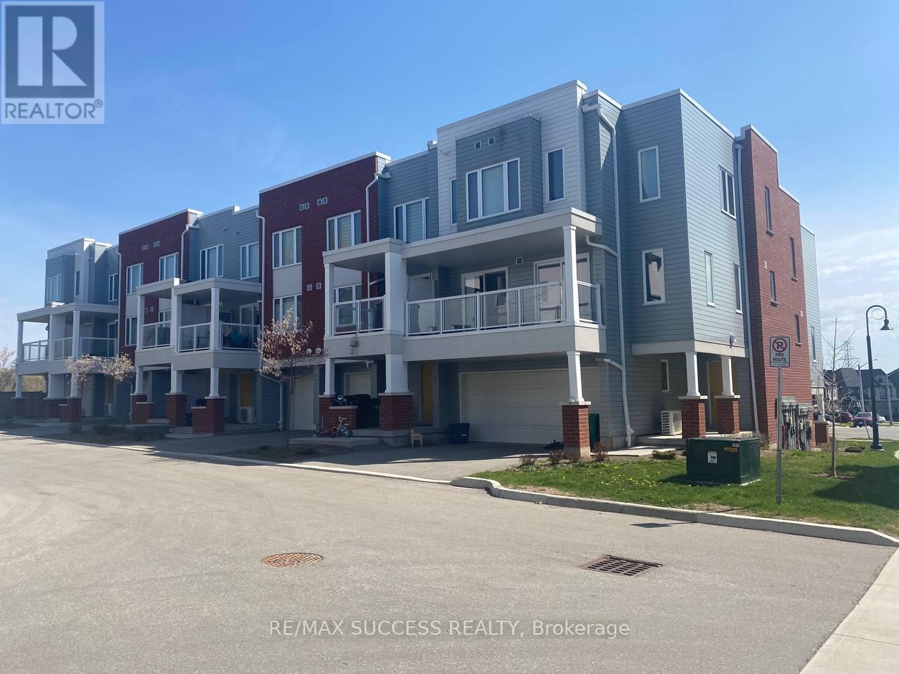 80 PROGRESS CRESCENT, Kitchener, Ontario