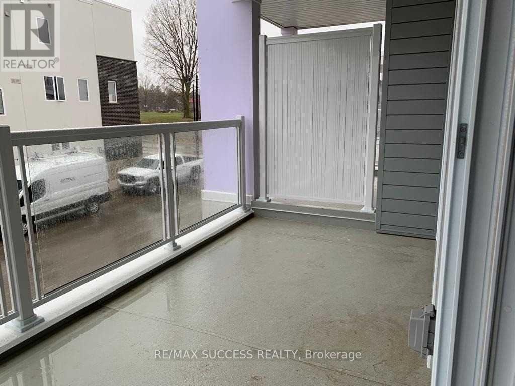 80 Progress Crescent, Kitchener, Ontario  N2R 0R7 - Photo 10 - X13083002