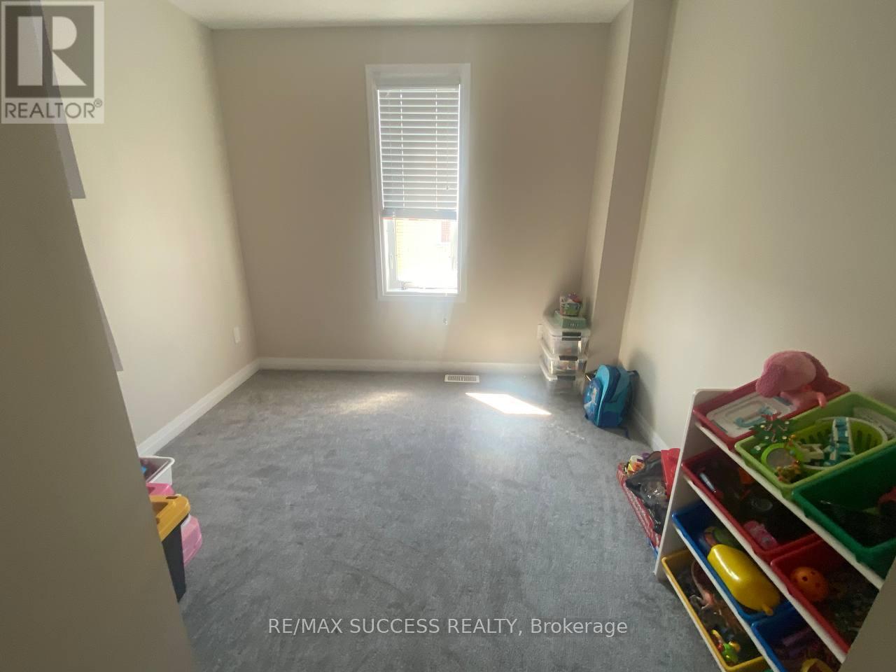 80 Progress Crescent, Kitchener, Ontario  N2R 0R7 - Photo 17 - X13083002