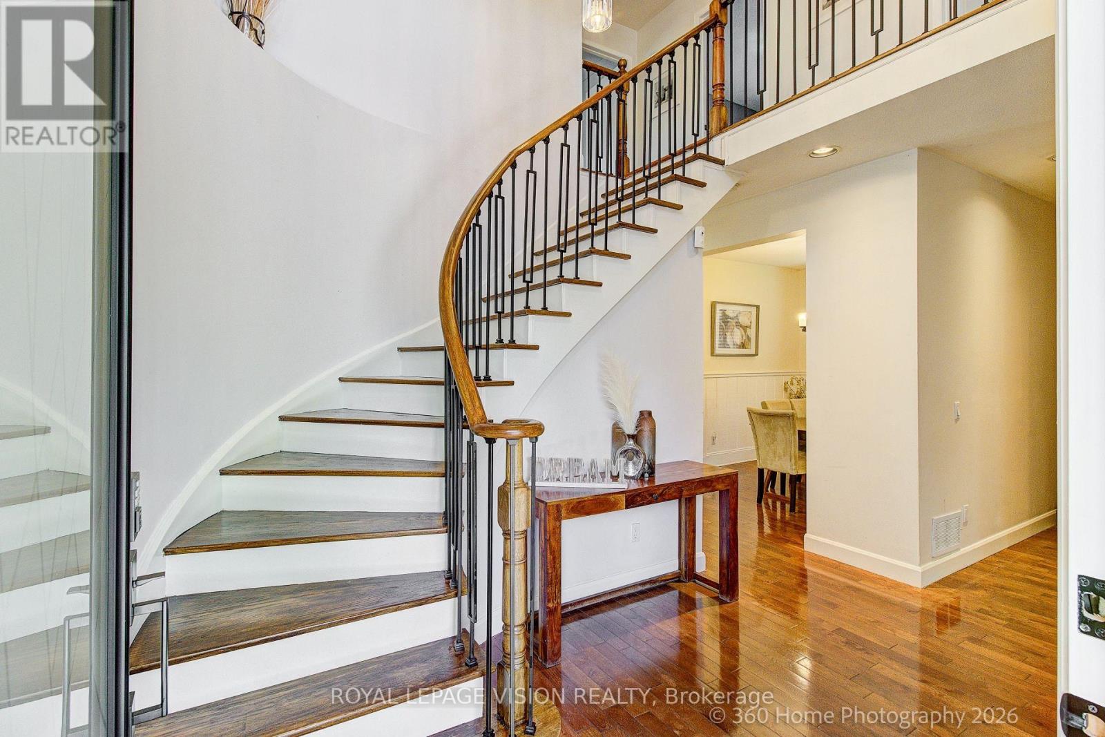 106 Copley Street, Pickering, Ontario  L1V 6V6 - Photo 3 - E13442666