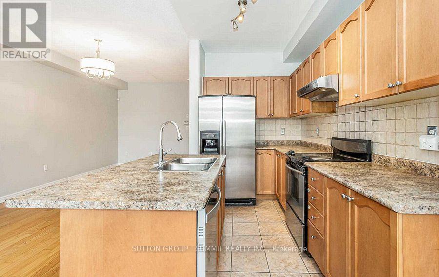 3330 Fountain Park Avenue, Mississauga, Ontario  L5M 7E2 - Photo 6 - W13442648