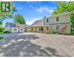 388 SEACLIFF DRIVE West, Leamington, Ontario