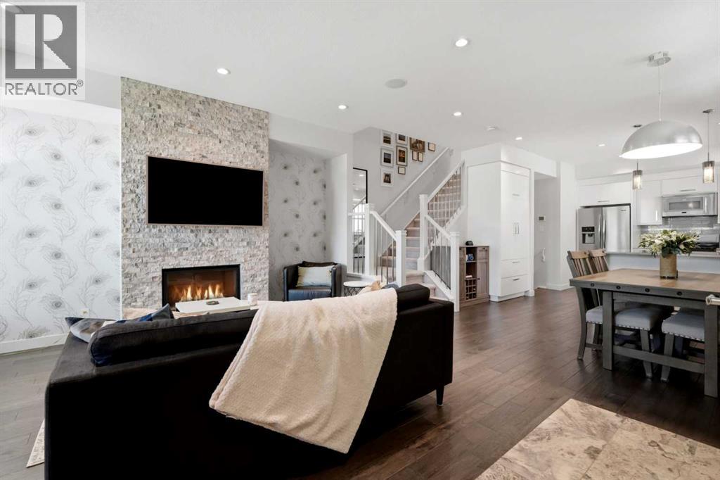1, 415 17 Avenue NW, Calgary, Alberta  T2M 0N2 - Photo 3 - A2319485