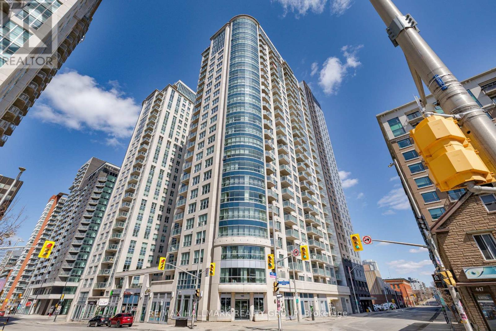 2106 - 195 BESSERER STREET, ottawa, Ontario