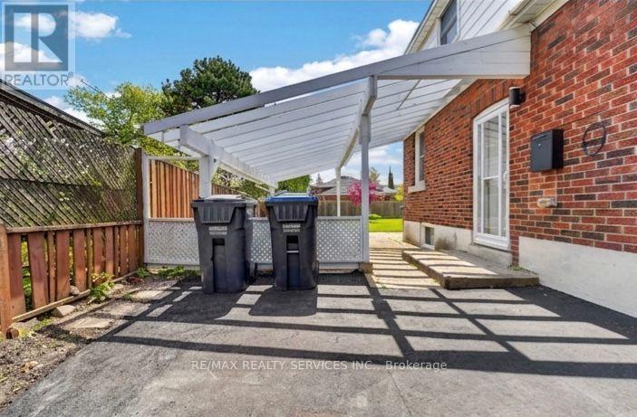 21 Gregory Street, Brampton, Ontario  L6Y 1G2 - Photo 19 - W13441748