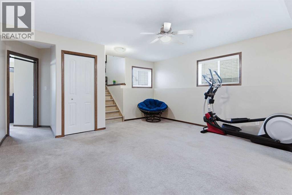 136 Lanterman Close, Red Deer, Alberta  T4N 3N8 - Photo 24 - A2319121