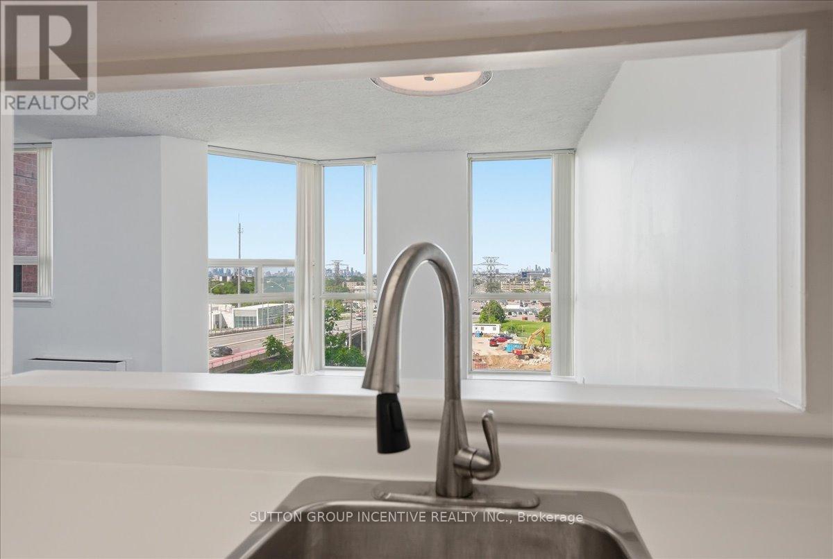 817 - 2460 Eglinton Avenue E, Toronto, Ontario  M1K 5J7 - Photo 11 - E13442696