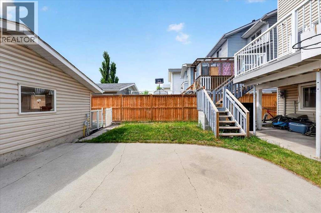 6979 Laguna Way NE, Calgary, Alberta  T1Y 6W5 - Photo 41 - A2316513