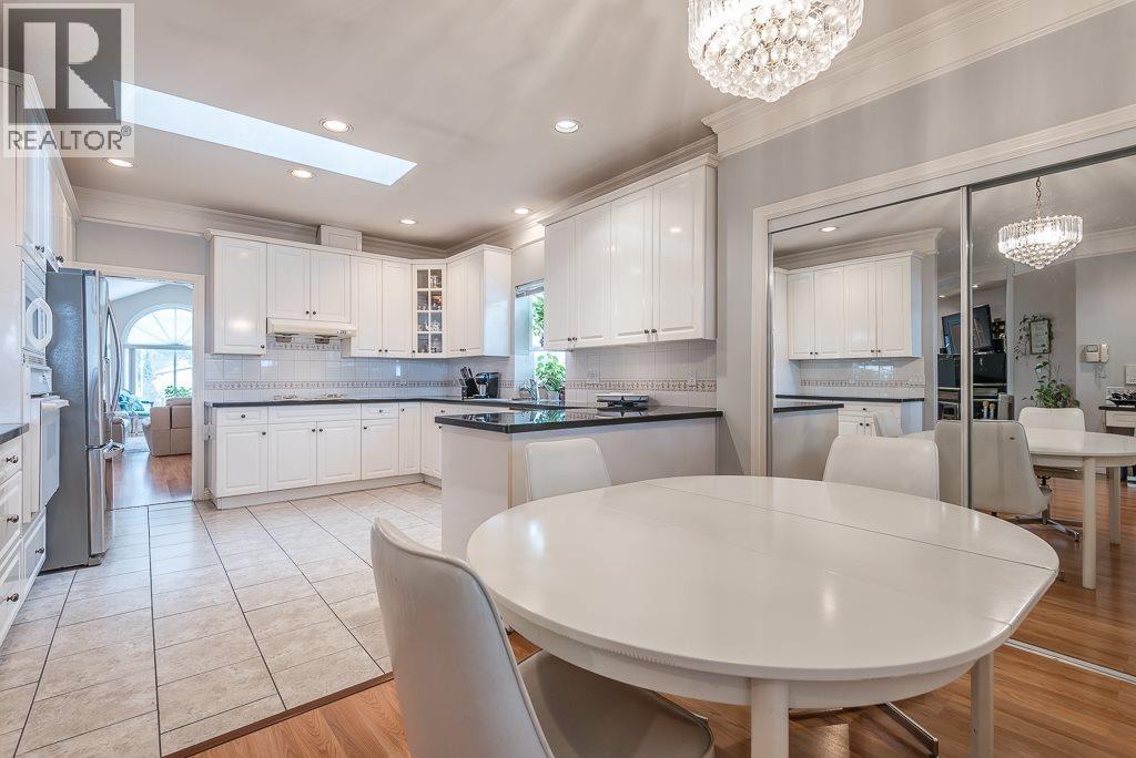 37979 Fifth Avenue, Squamish, British Columbia  V8B 0A6 - Photo 8 - R3135369