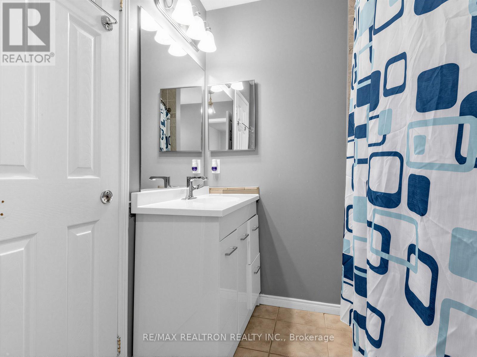 20 Majesty Boulevard, Barrie, Ontario  L4M 7K3 - Photo 13 - S13442712