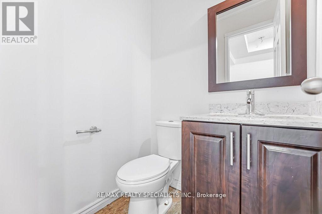 3 Mullis Crescent, Brampton, Ontario  L6Y 4T3 - Photo 16 - W13442730