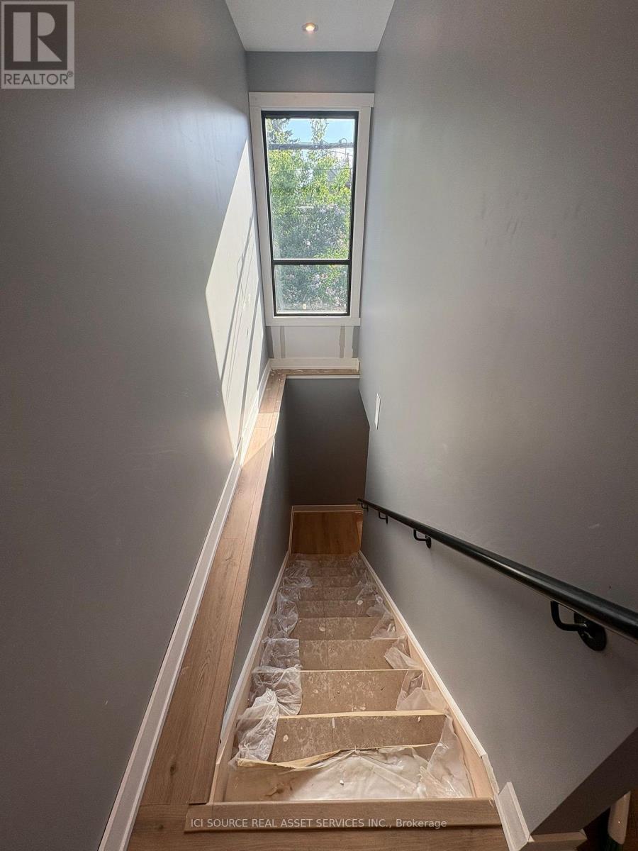 Laneway Suite - 822 Ossington Avenue, Toronto, Ontario  M6G 3V1 - Photo 7 - W13442740