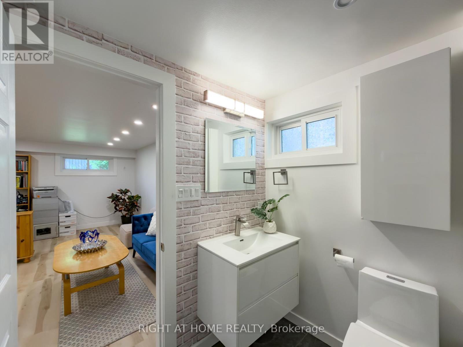1324 Bodley Road, Mississauga, Ontario  L5J 3W9 - Photo 30 - W13442744
