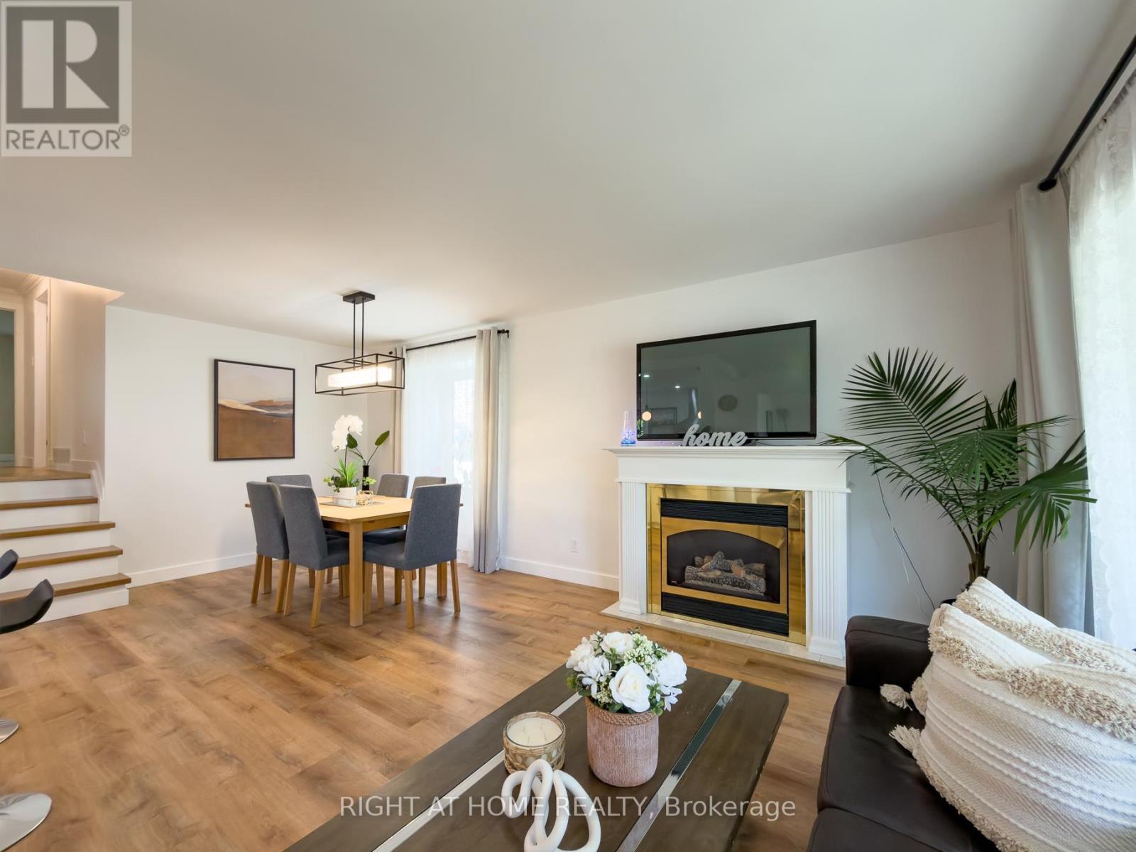 1324 Bodley Road, Mississauga, Ontario  L5J 3W9 - Photo 6 - W13442744