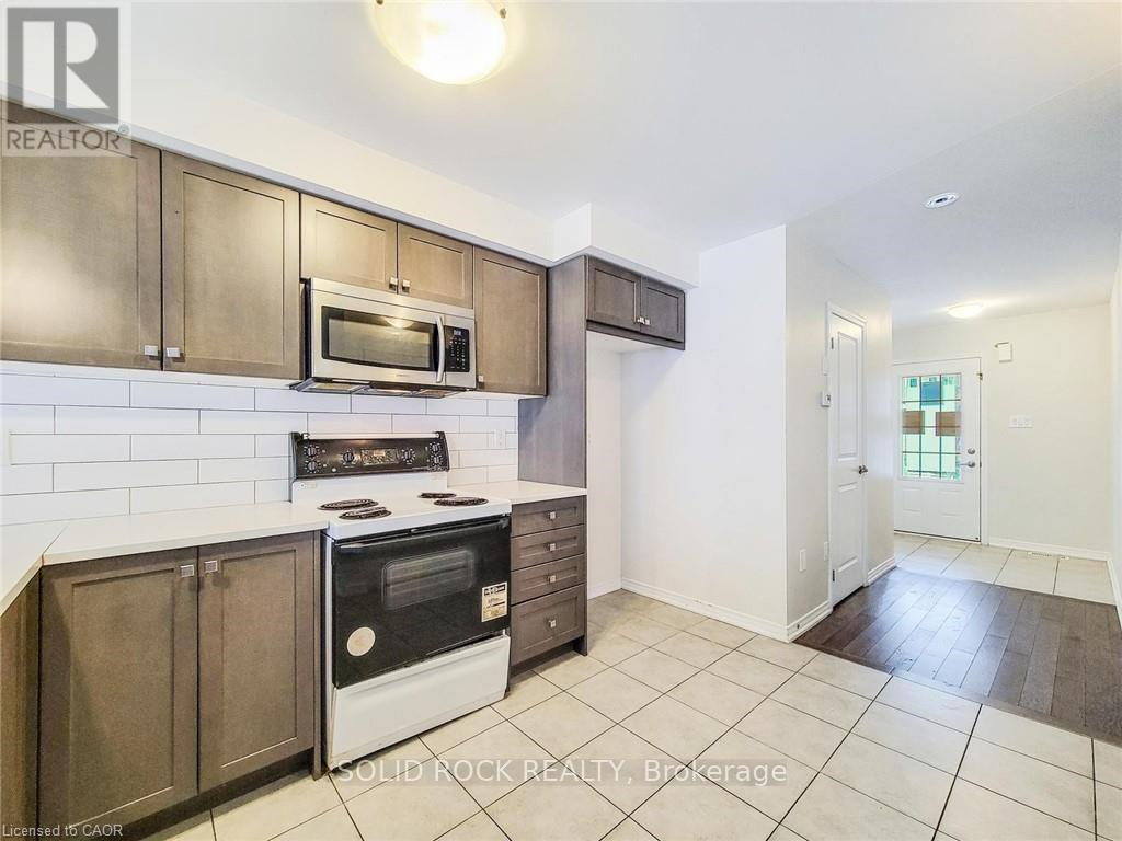 3 Cooke Avenue, Brantford, Ontario  N3T 0S2 - Photo 10 - X13442722