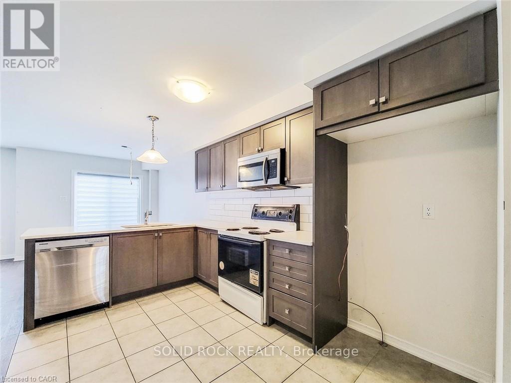 3 Cooke Avenue, Brantford, Ontario  N3T 0S2 - Photo 8 - X13442722