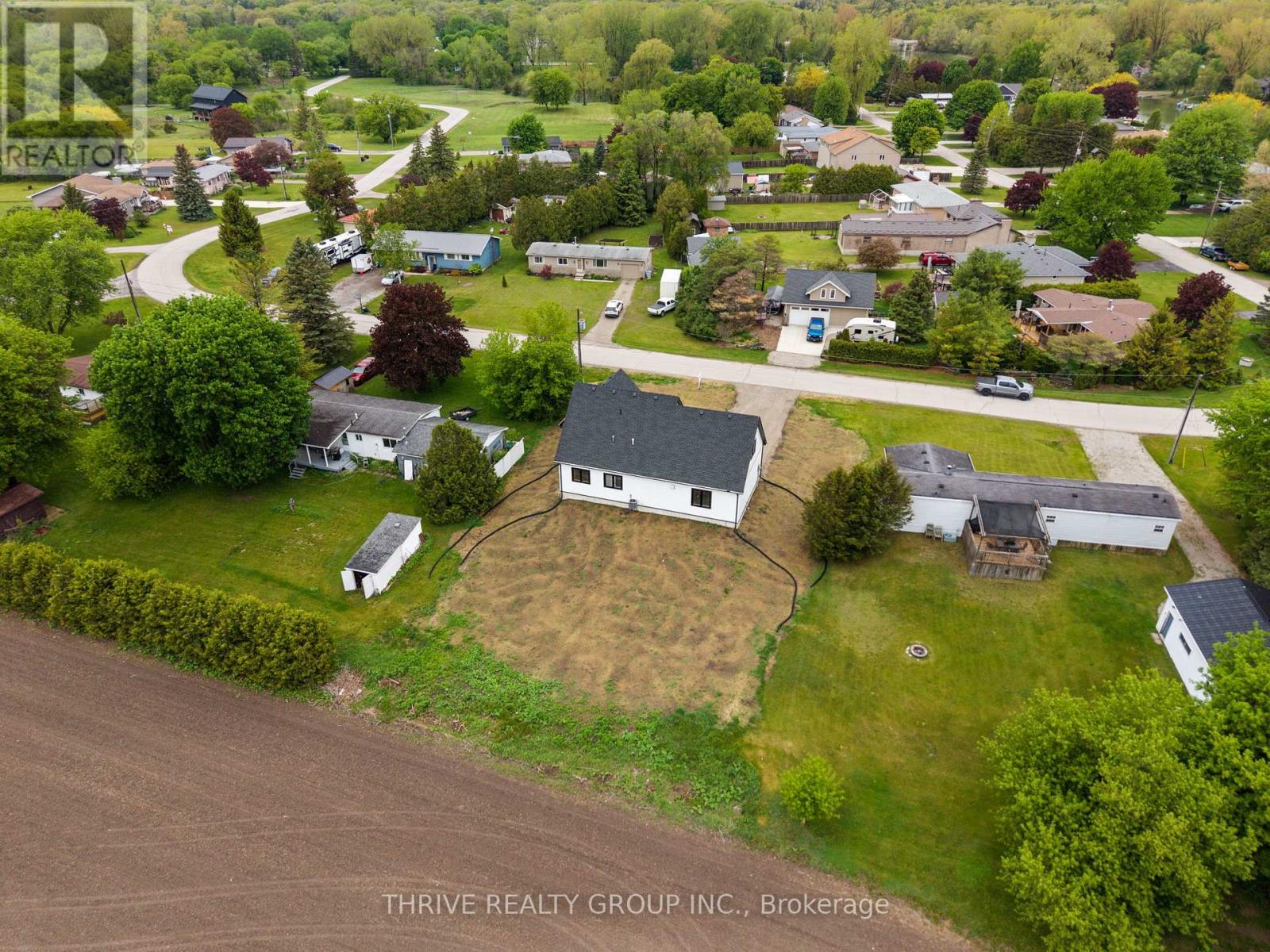 9887 Eric Street, Lambton Shores, Ontario  N0M 2N0 - Photo 33 - X13168494