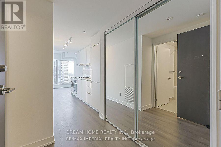 4907 - 8 Wellesley Street W, Toronto, Ontario  M4Y 0J5 - Photo 5 - C13429052