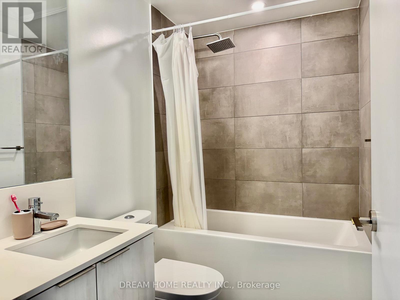 4907 - 8 Wellesley Street W, Toronto, Ontario  M4Y 0J5 - Photo 4 - C13429052
