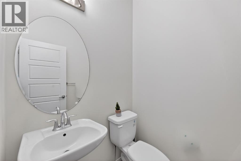 117 Ravenstern Crescent Se, Airdrie, Alberta  T4A 0W4 - Photo 4 - A2320484