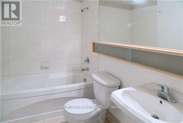 411 - 85 Bloor Street E, Toronto, Ontario  M4W 3Y1 - Photo 4 - C13442780