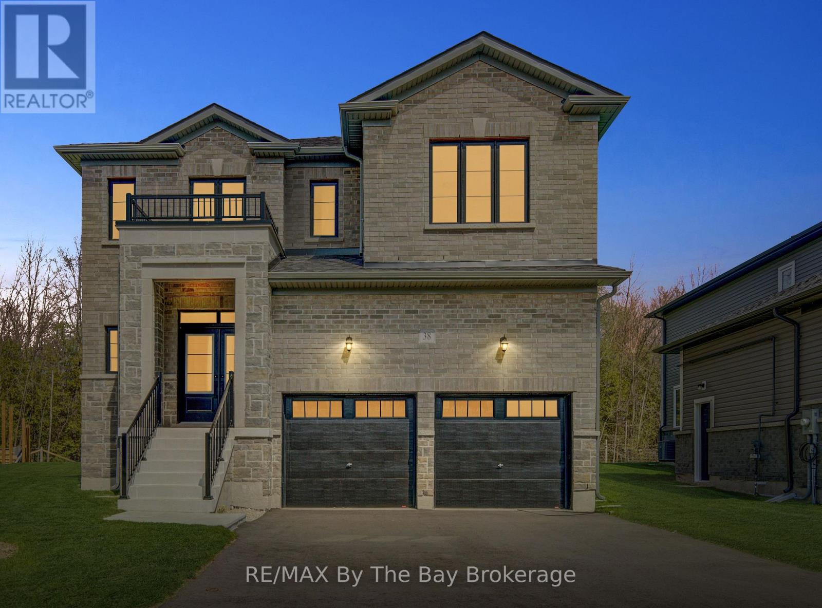 38 AMBER DRIVE, Wasaga Beach, Ontario