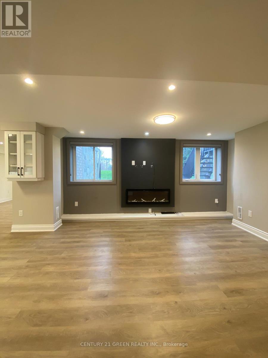 Bsmt - 137 Spring Azure Crescent, Oakville, Ontario  L6L 6V8 - Photo 16 - W13442776