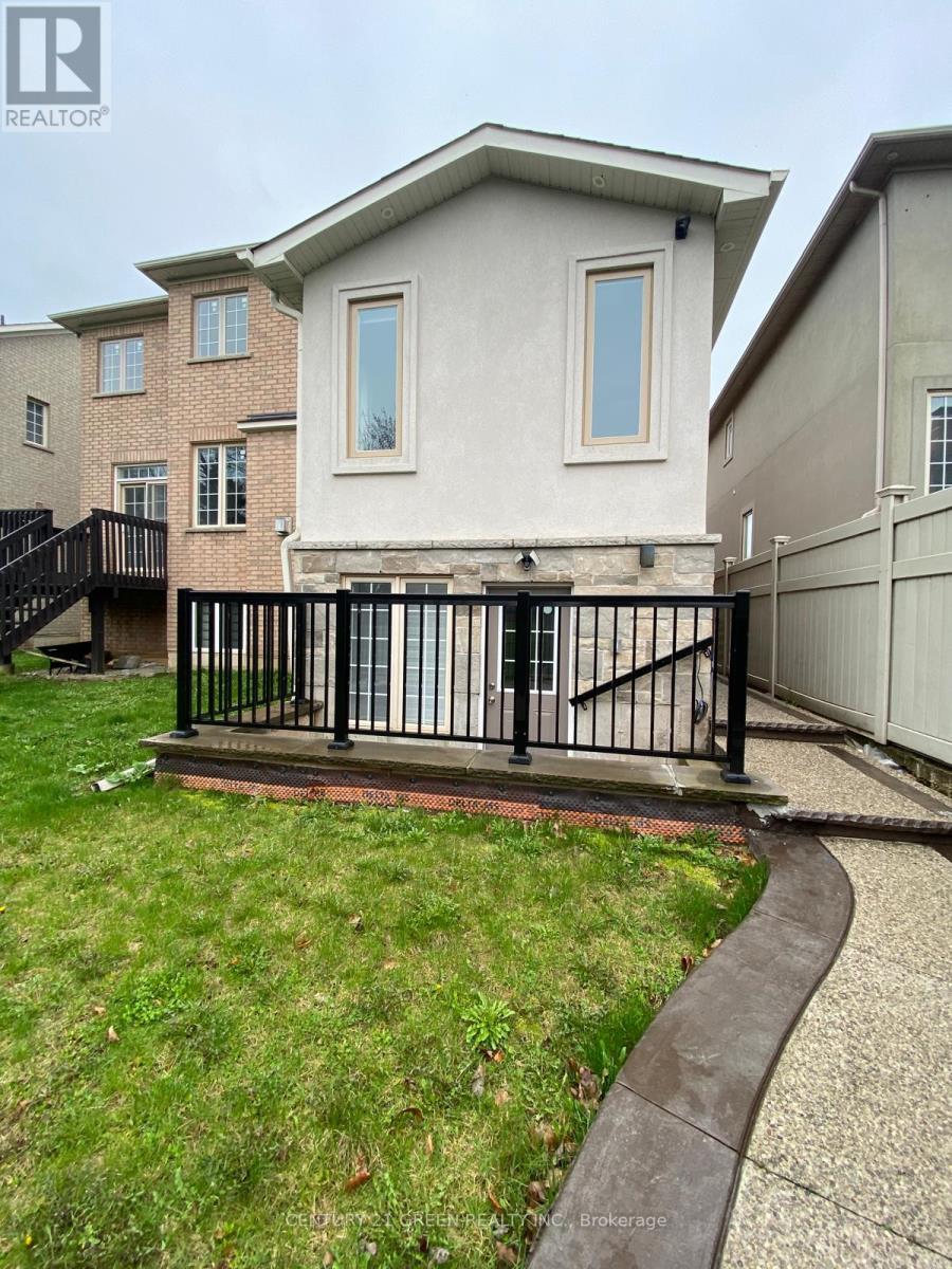 Bsmt - 137 Spring Azure Crescent, Oakville, Ontario  L6L 6V8 - Photo 33 - W13442776