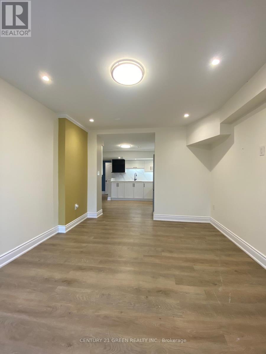 Bsmt - 137 Spring Azure Crescent, Oakville, Ontario  L6L 6V8 - Photo 9 - W13442776