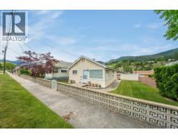 1817 Fourth Avenue, Trail, British Columbia