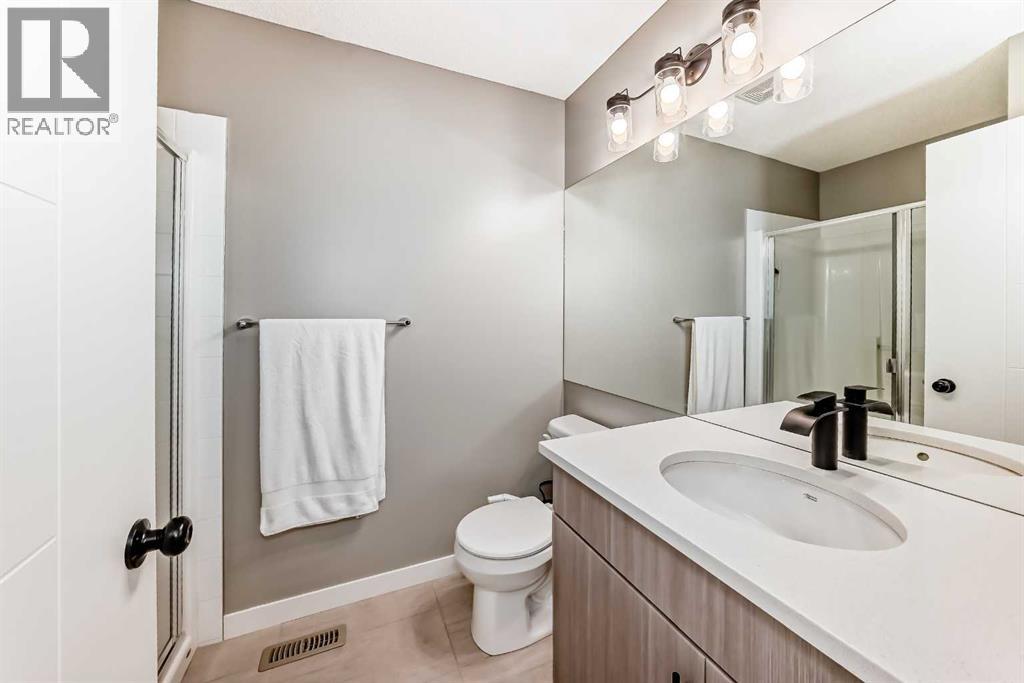 258 Fireside Drive, Cochrane, Alberta  T4C 2L6 - Photo 27 - A2320815