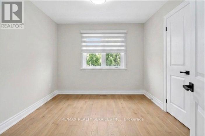 21 Gregory Street, Brampton, Ontario  L6Y 1G2 - Photo 13 - W13441748