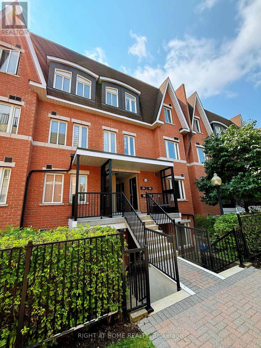 351 - 312 JOHN STREET, Markham, Ontario