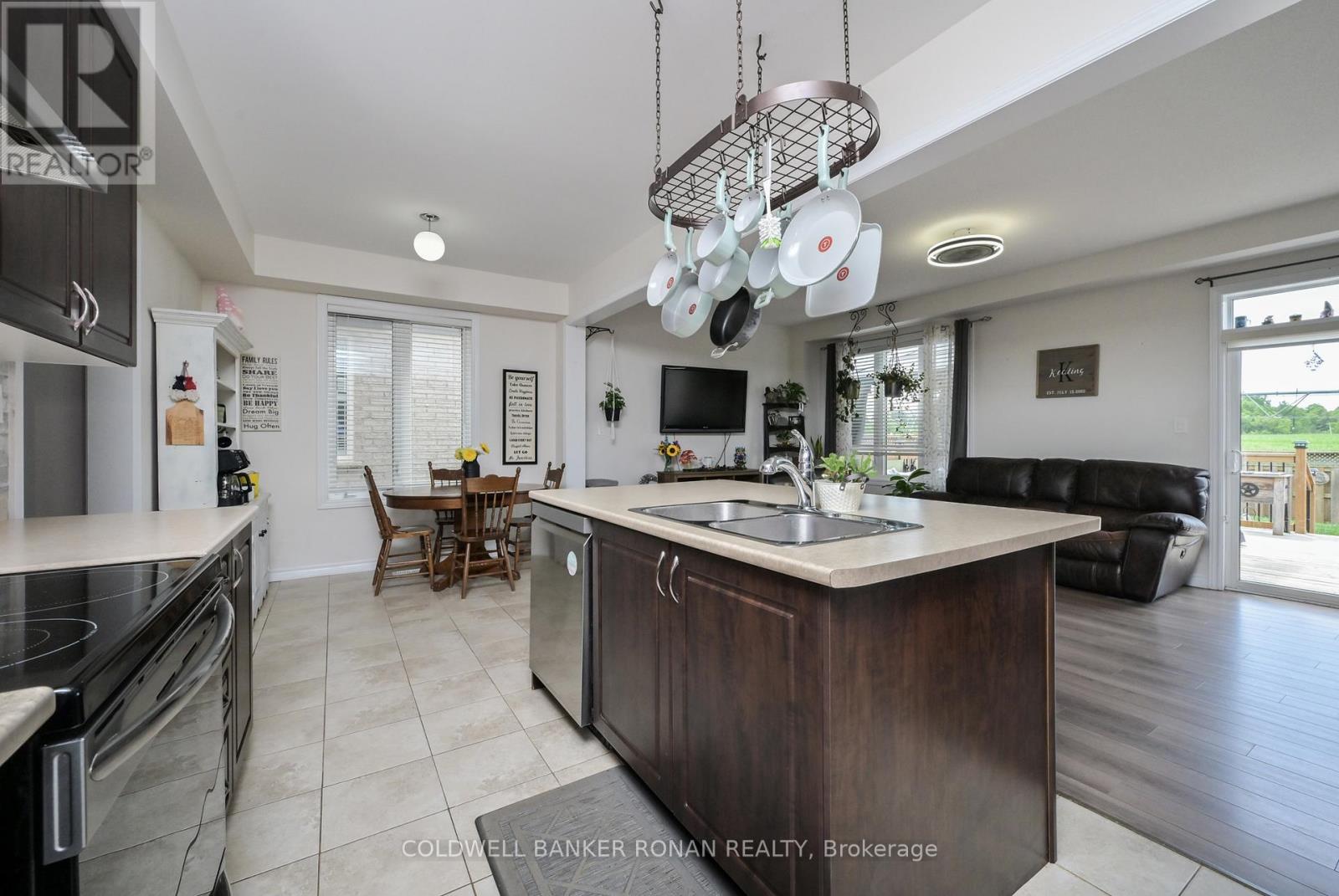 73 Wagner Crescent, Essa, Ontario  L0M 1B6 - Photo 7 - N13442828