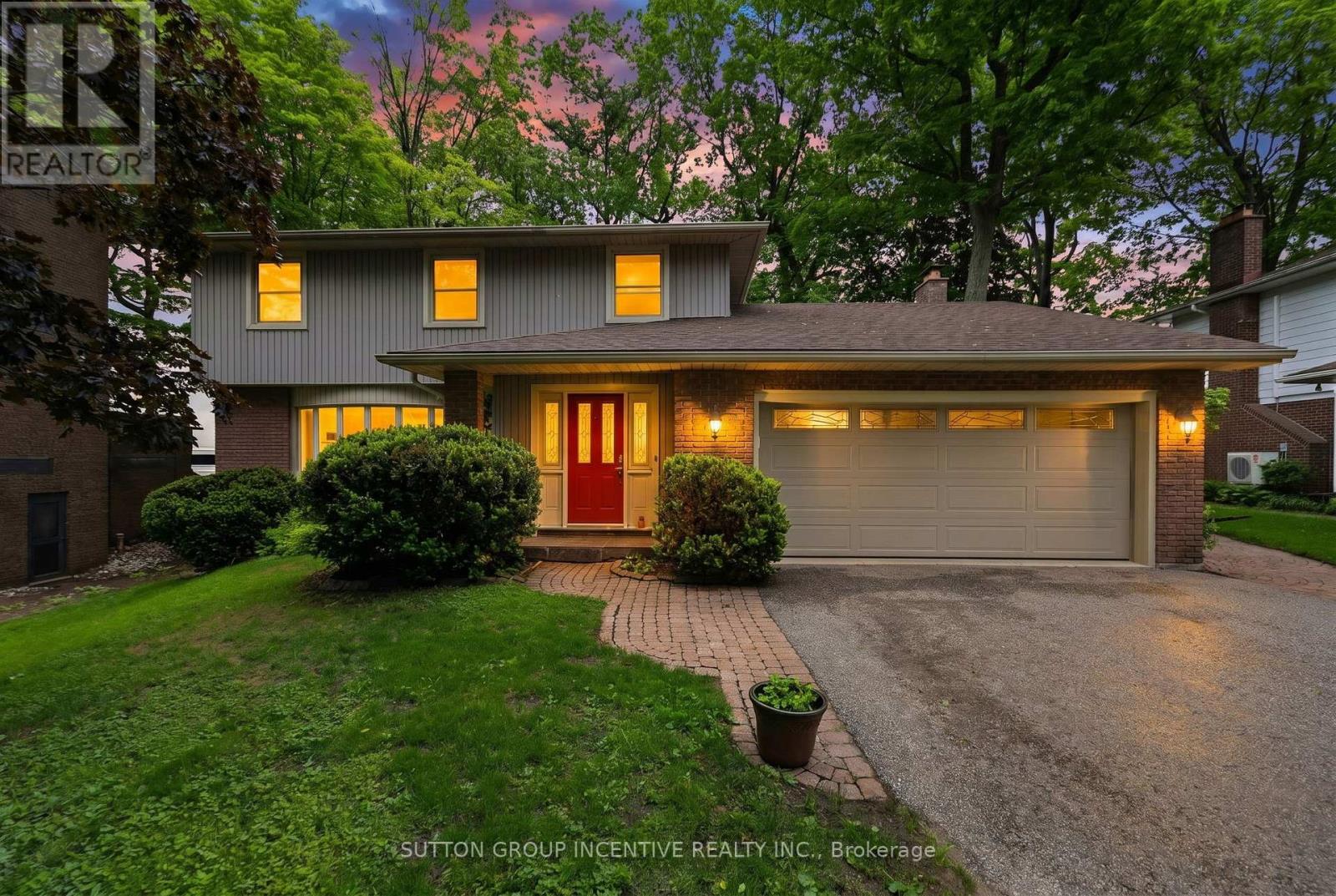 3 SOUTHWOOD CIRCLE, Orillia, Ontario