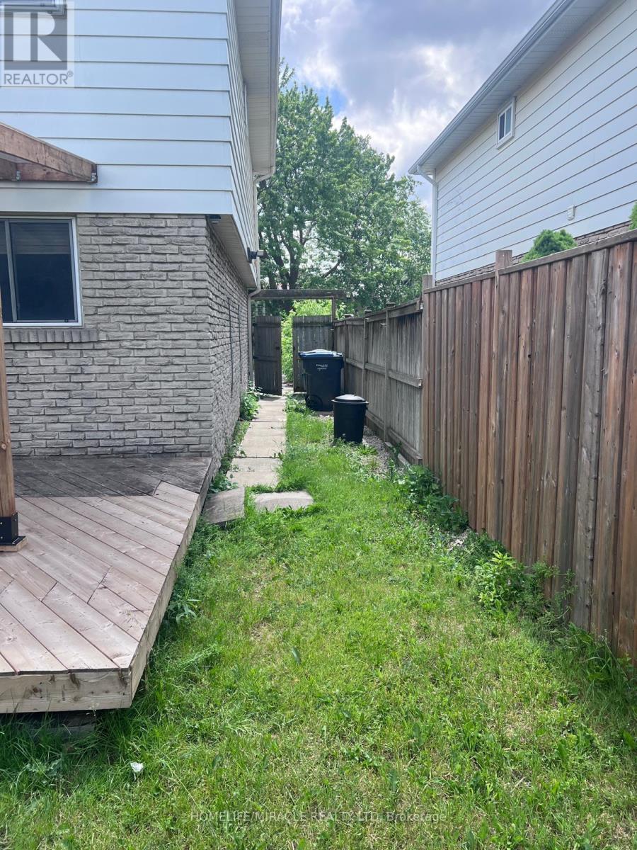 Bsmt - 83 Grassington Crescent, Brampton, Ontario L6S 1Z5 - Photo 23 - W13442798