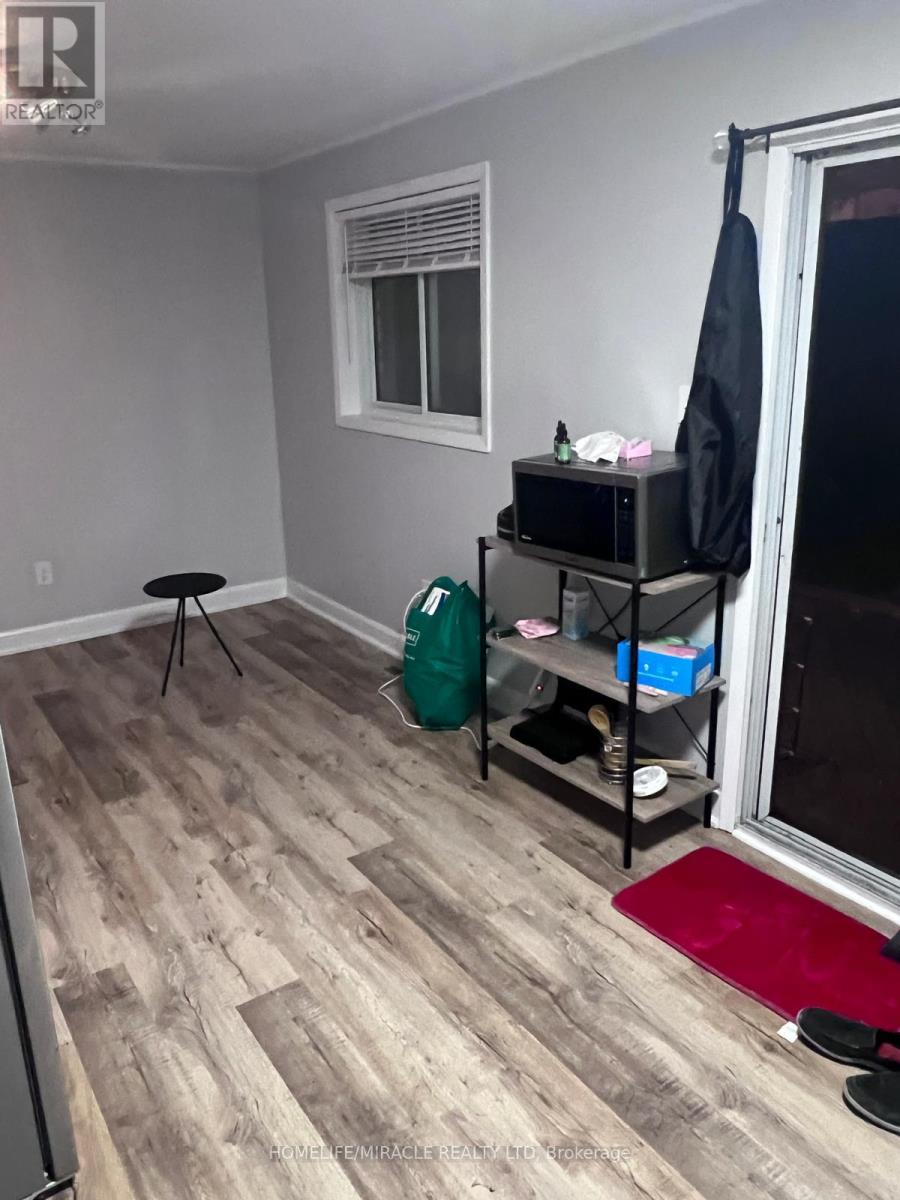 Bsmt - 83 Grassington Crescent, Brampton, Ontario L6S 1Z5 - Photo 6 - W13442798