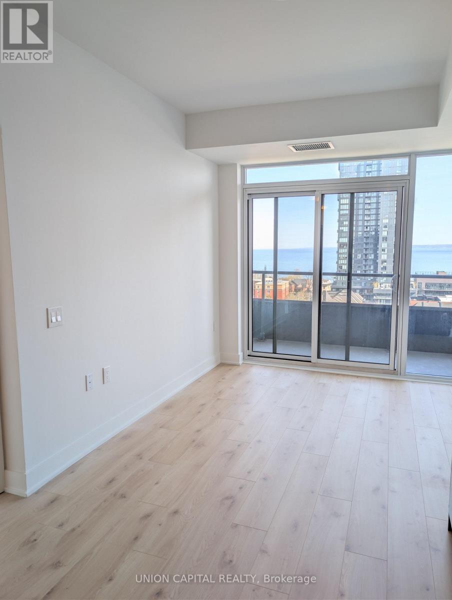 1007 - 2088 James Street, Burlington, Ontario  L7R 0H2 - Photo 7 - W13442824