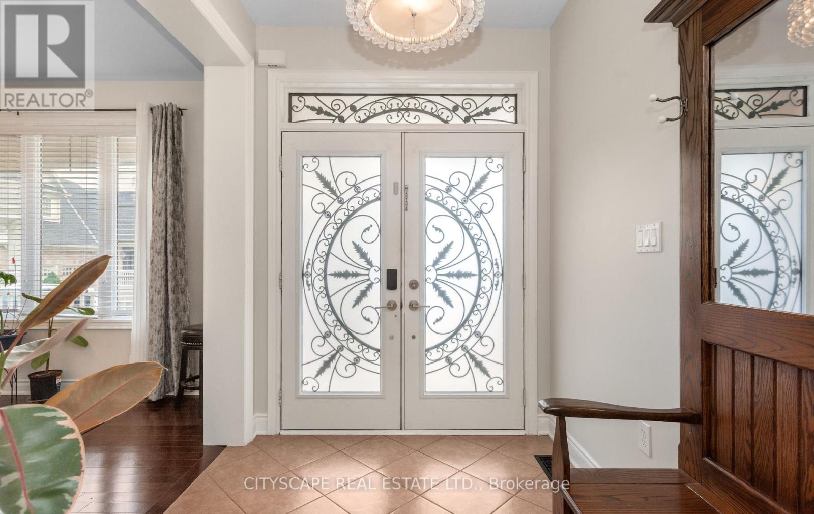 20 Lands Court, Cambridge, Ontario  N3C 0B7 - Photo 3 - X13442834