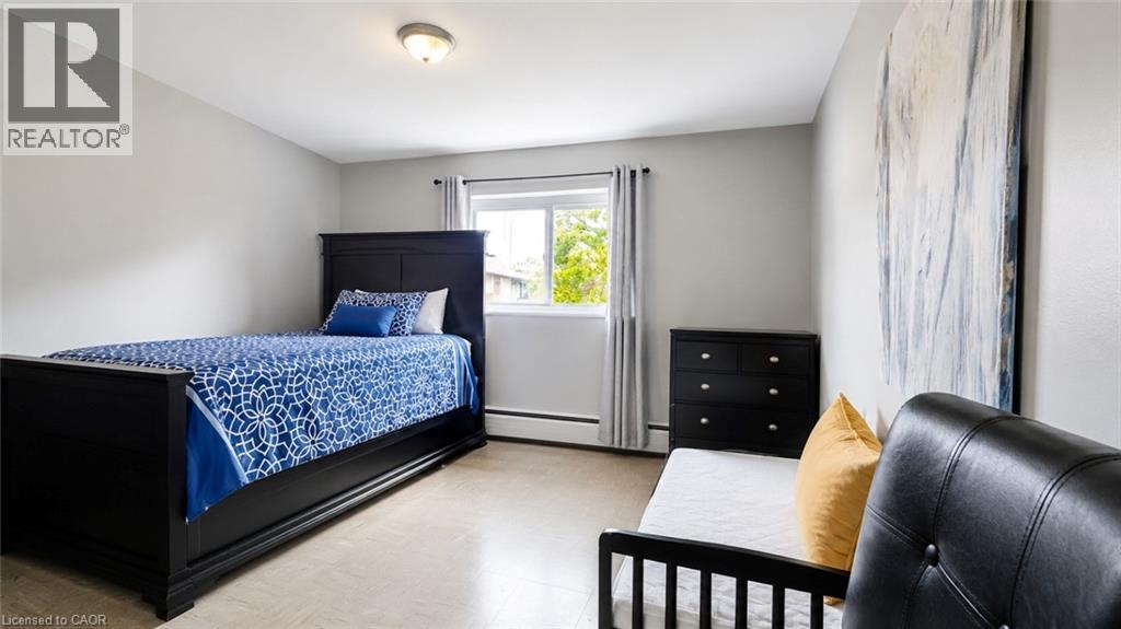 428 Barrie Place Unit# 2, Waterloo, Ontario  N2L 3Z7 - Photo 11 - 40839524