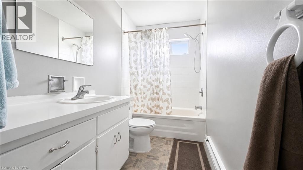 428 Barrie Place Unit# 2, Waterloo, Ontario  N2L 3Z7 - Photo 15 - 40839524