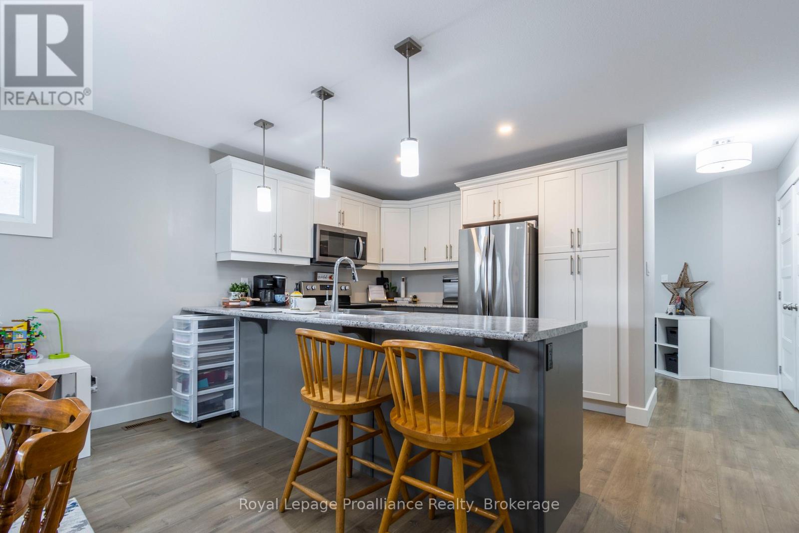92 Meagan Lane, Quinte West, Ontario  K0K 2C0 - Photo 8 - X13442854